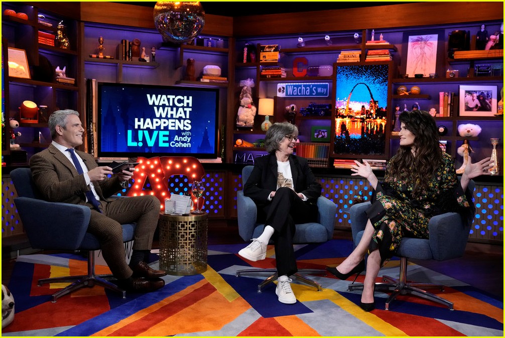 idina menzel on watch what happens live 074865204