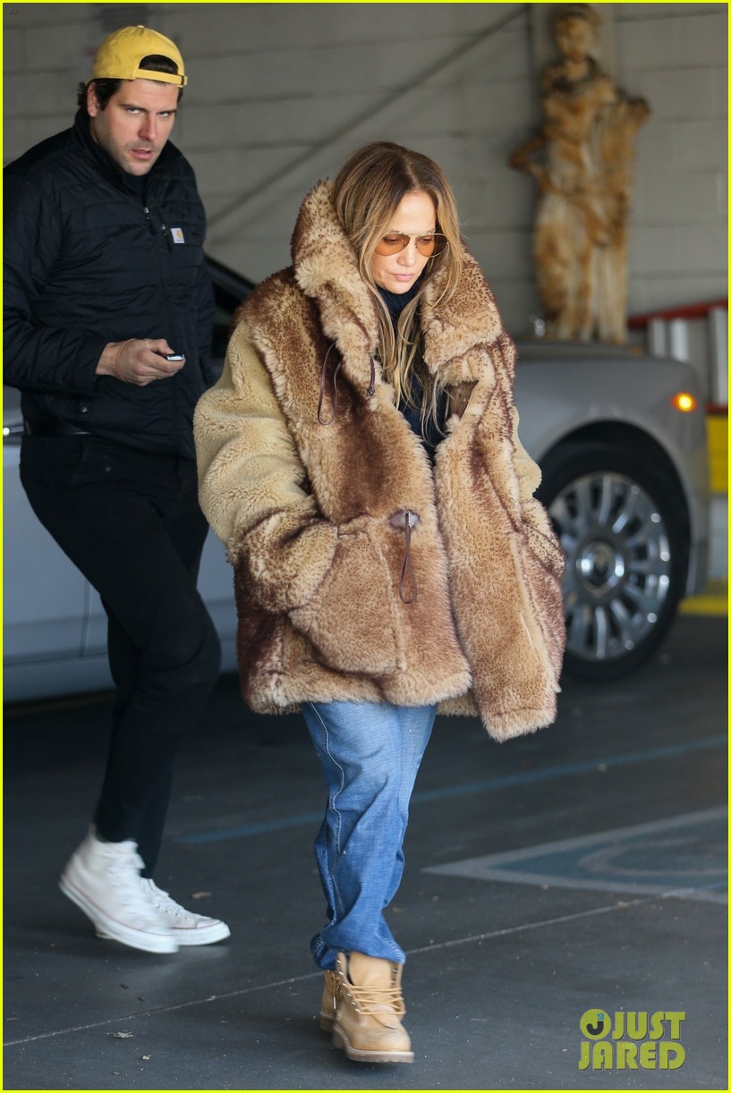 Jennifer Lopez Bundles Up in Fur Coat While Out Shopping in L.A. Photo