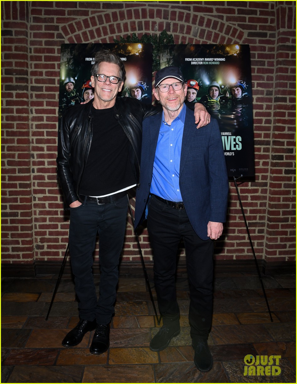 Kevin Bacon Reunites With 'Apollo 13' Director Ron Howard For 'Thirteen  Lives' Screening: Photo 4869861 | Kevin Bacon, Ron Howard Photos | Just  Jared: Entertainment News