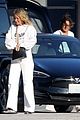 gwyneth paltrow arrive home from caribbean vacation 01