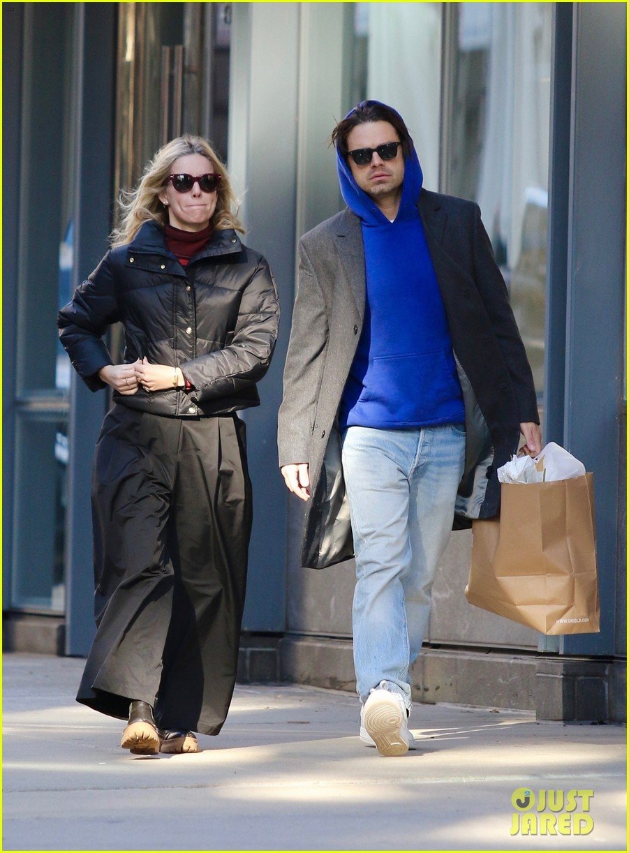 Sebastian Stan & Girlfriend Annabelle Wallis Go Lowkey While Christmas