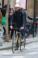 justin theroux bundles up for afternoon bike ride 01