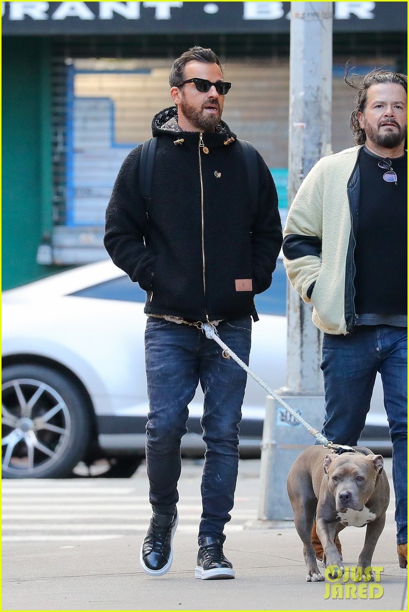 justin theroux goes for afternoon walk with dog kuma 074864339