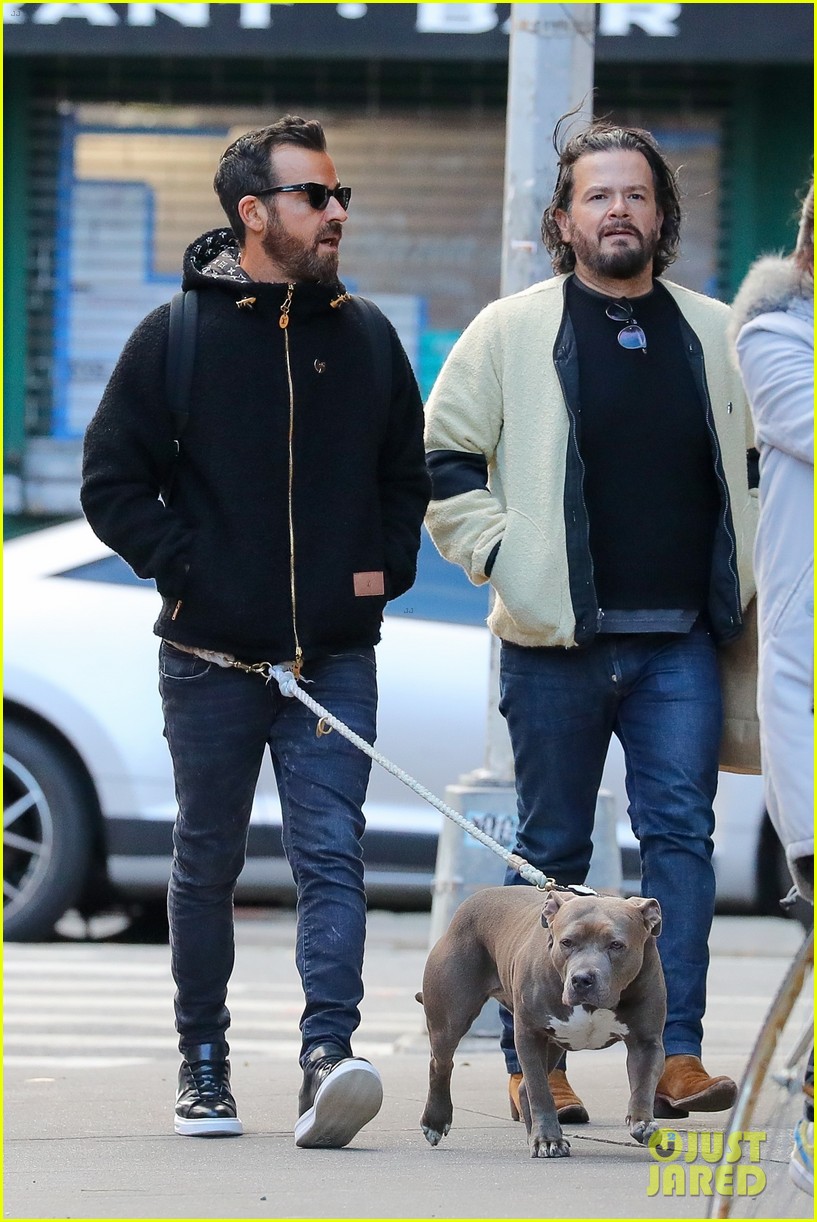 justin theroux goes for afternoon walk with dog kuma 104864342