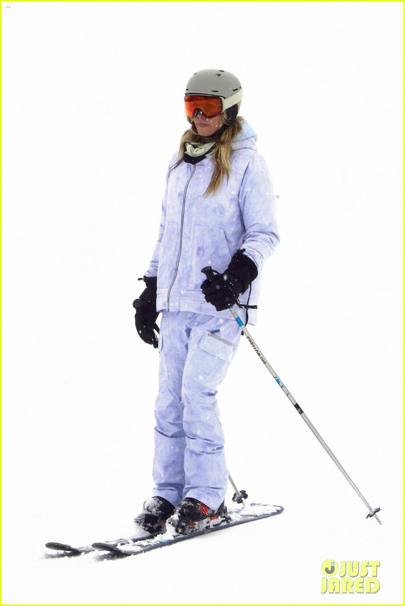 heidi klum tom kaulitz go skiing in aspen 09