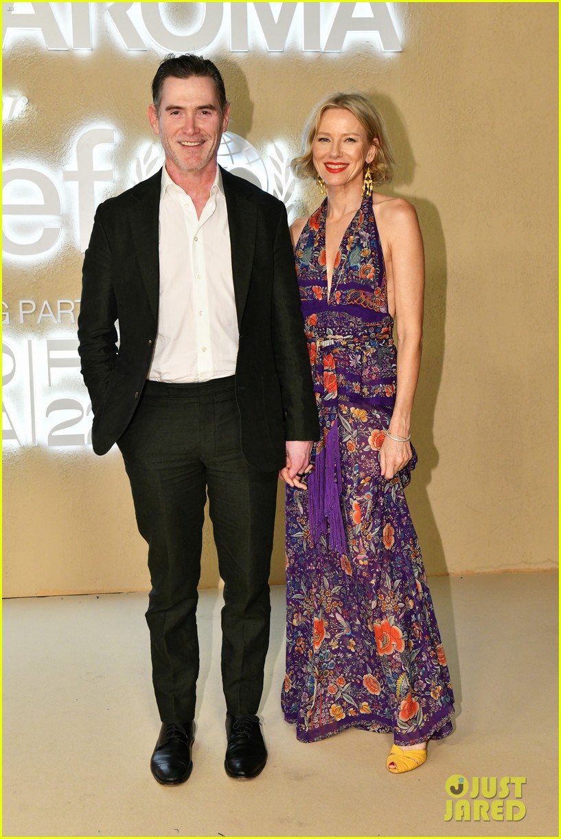 naomi watts billy crudup hold hands charity event in st barts 014876758