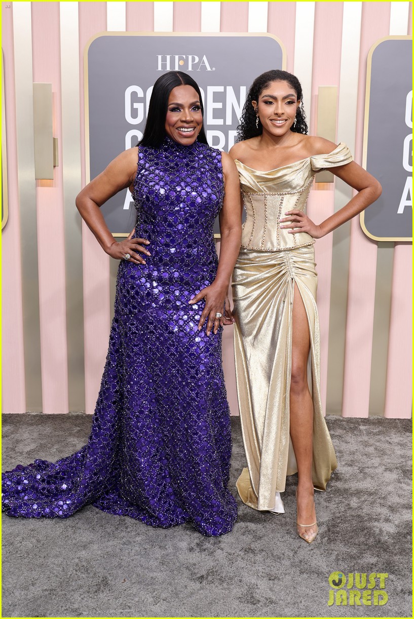 Abbott Elementary's Quinta Brunson & Sheryl Lee Ralph Have Our