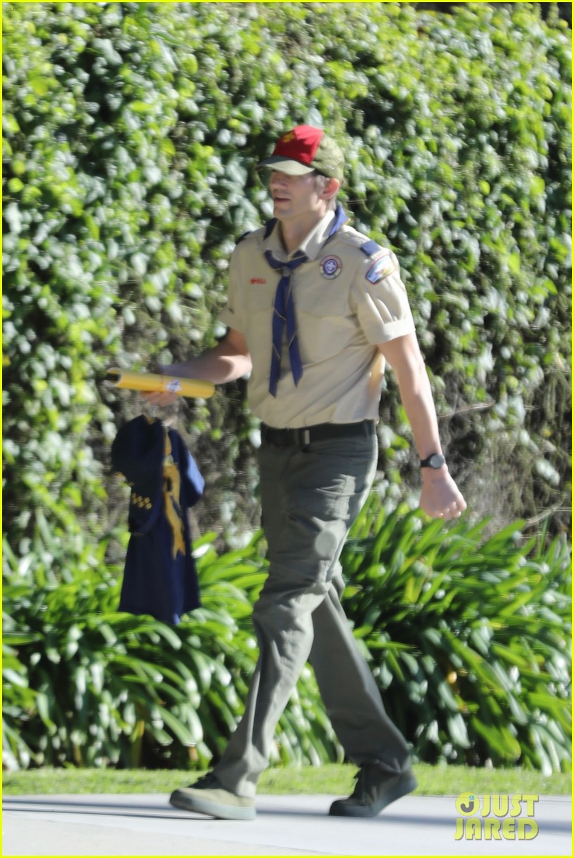 ashton kutcher boy scouts uniform troop leader meeting 164885608