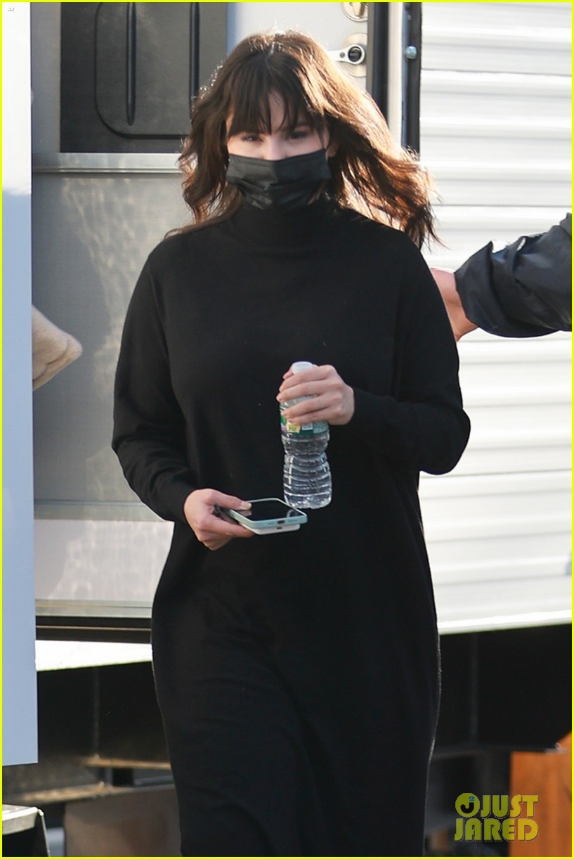 selena gomez all black outfit leaving only murders in the building trailer 044882654