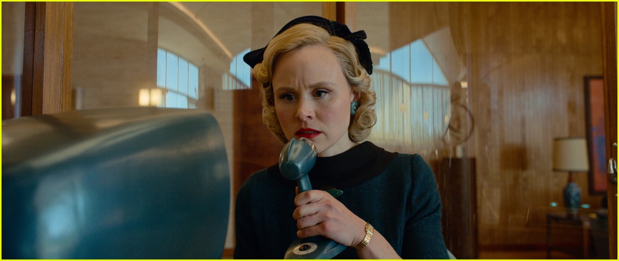 Billy Crudup Stars in Apple TV+’s New Dramedy ‘Hello Tomorrow!’ Trailer