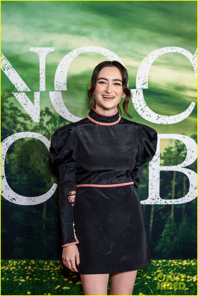 knock at the cabin premiere photos 10