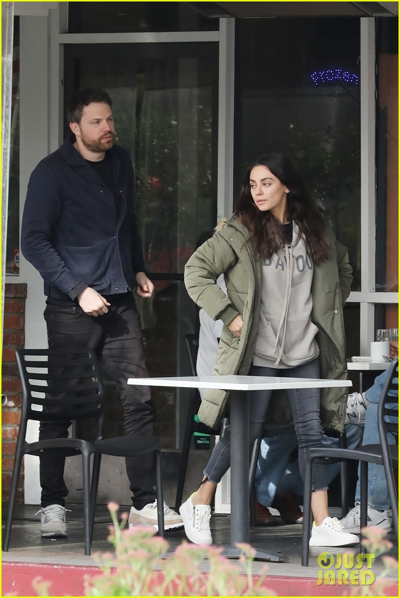 mila kunis grabs lunch with a friend in l a 134881053