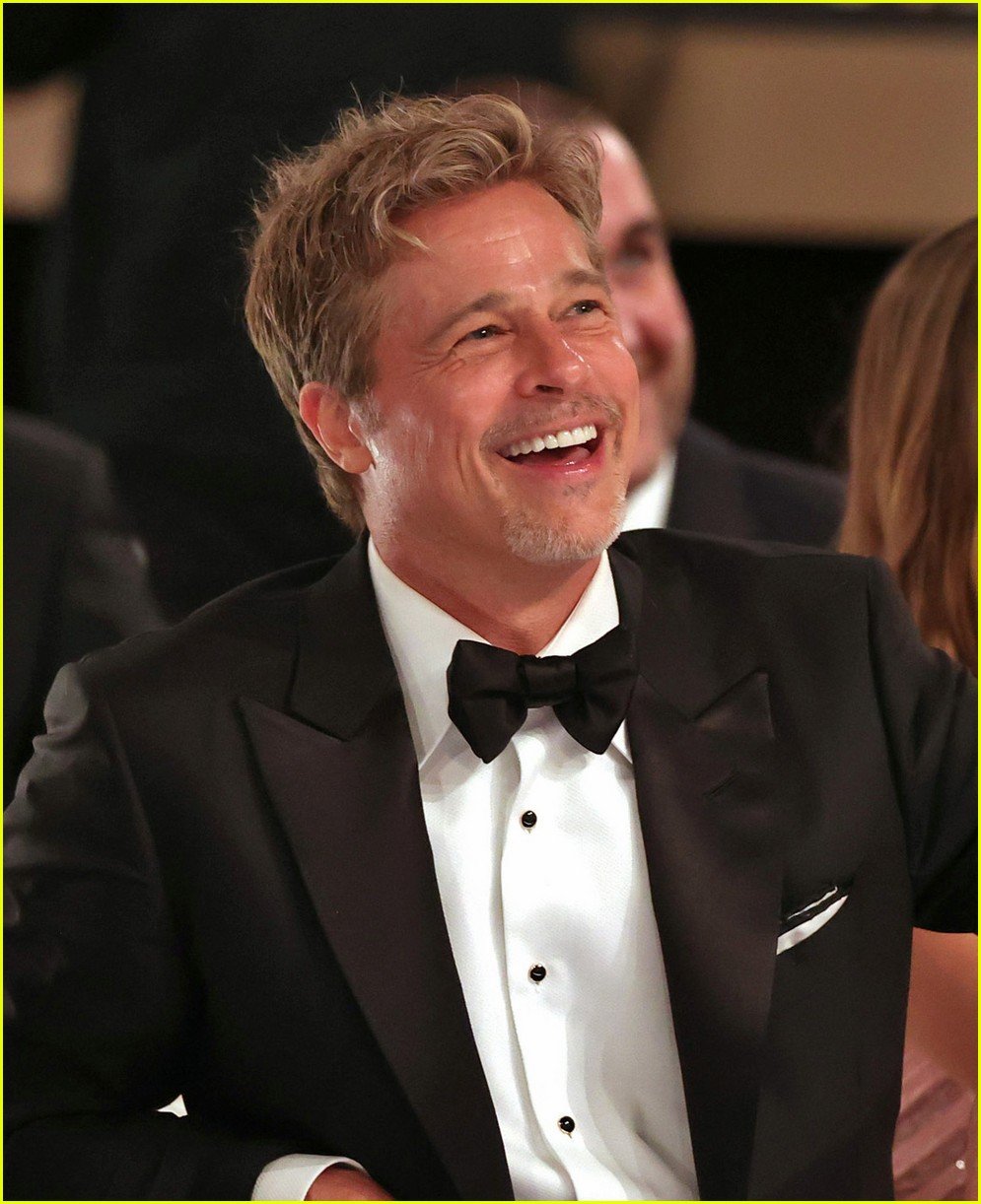 Brad Pitt At Golden Globes 2023 02 