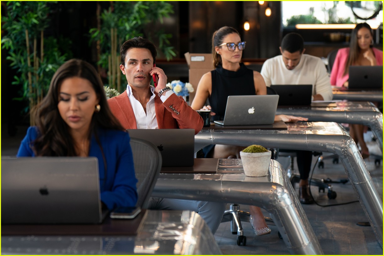 'Selling the OC' Renewed for 2 More Seasons at Netflix! Photo 4882517