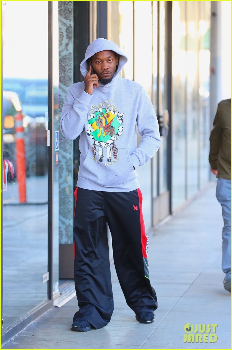 cardi b offset in beverly hills 014892030