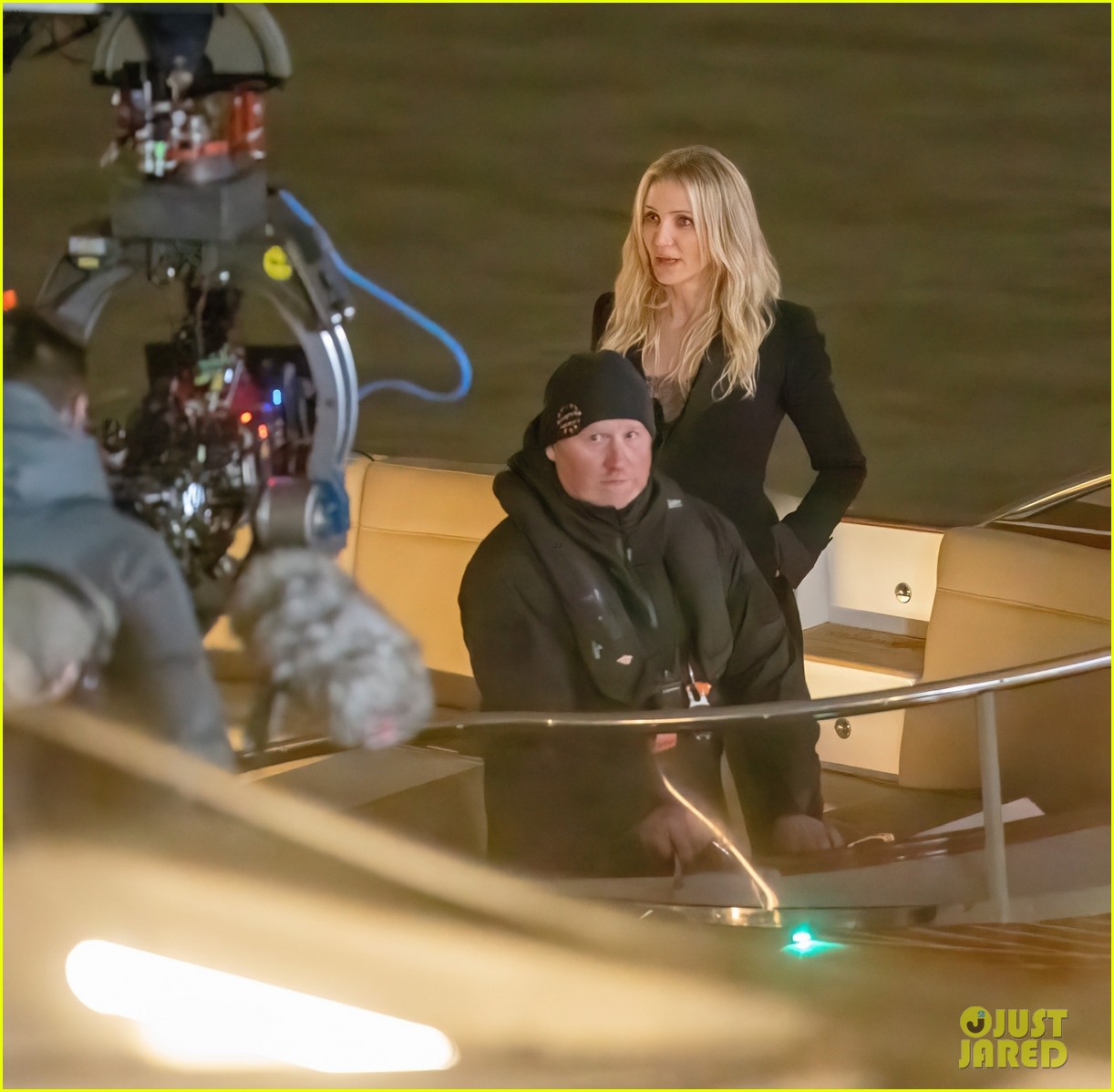 Cameron Diaz Films HighSpeed Boat Chase For 'Back in Action' in London