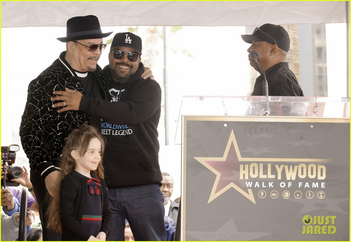 IceT Honored By Mariska Hargitay As the 'OG Of Friendship' at(01)