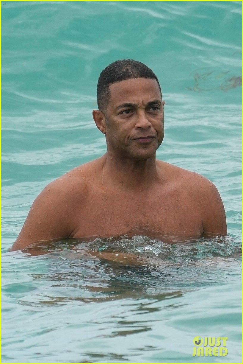 don lemon spotted in miami with fiance tim malone 02
