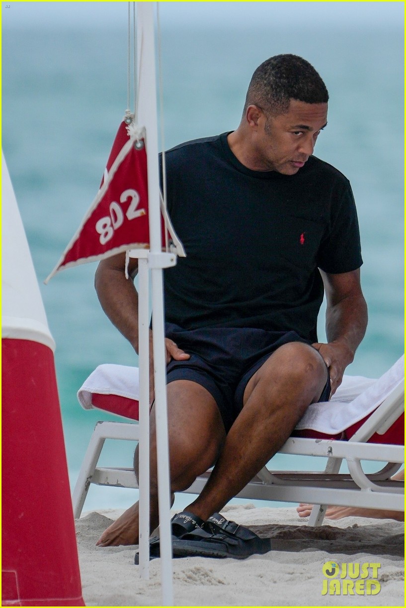 don lemon spotted in miami with fiance tim malone 074896096