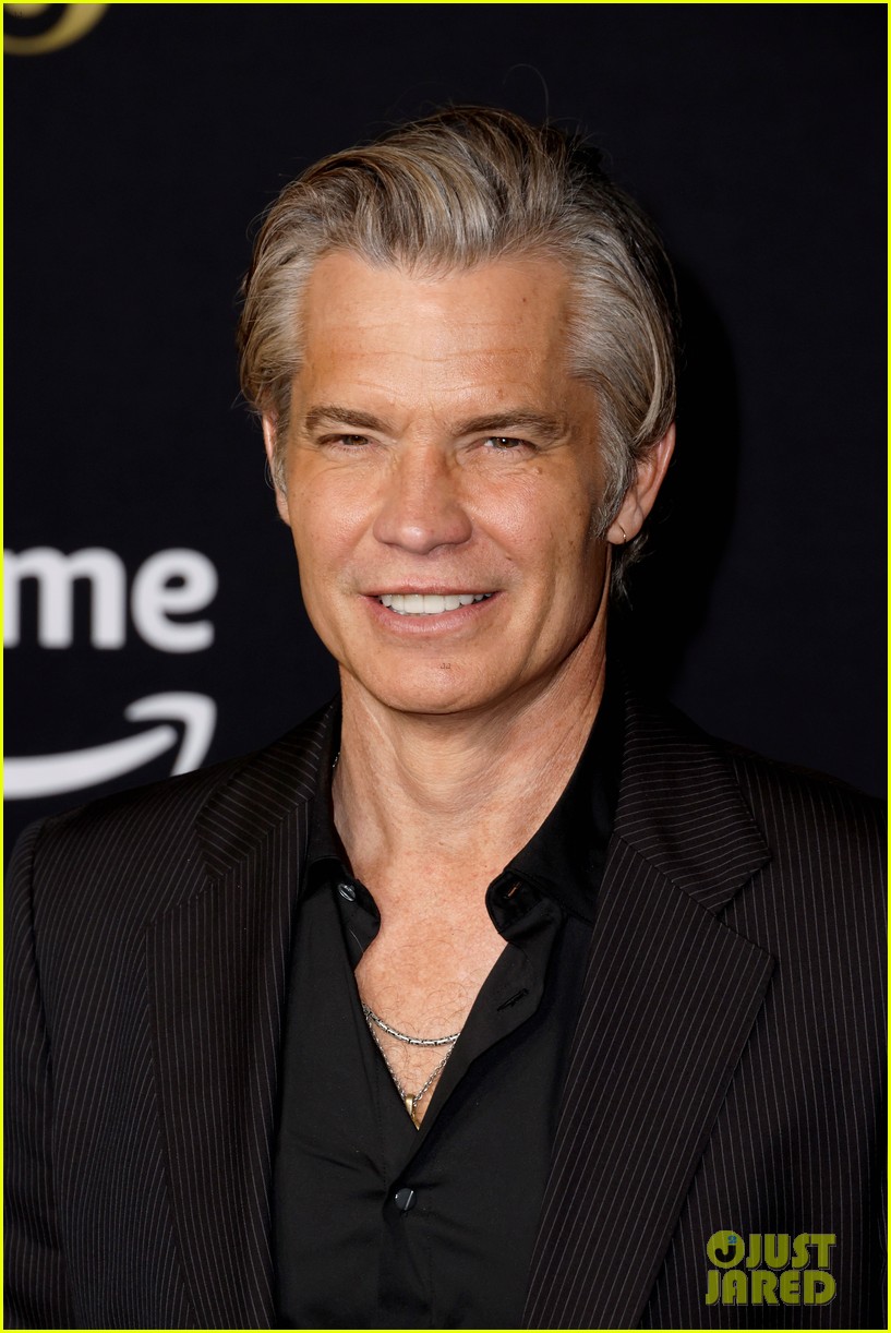 Executive Producer Reese Witherspoon Supports 'Daisy Jones & The Six