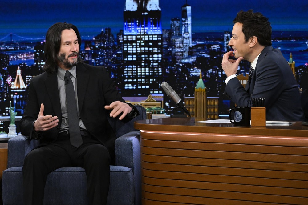 keanu reeves puppies tonight show 064909721