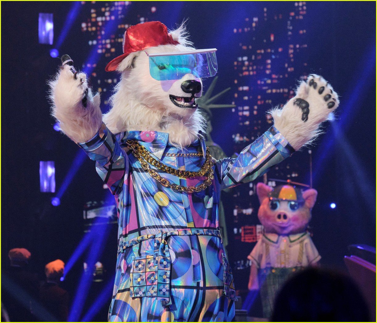 polar bear on masked singer clues 02
