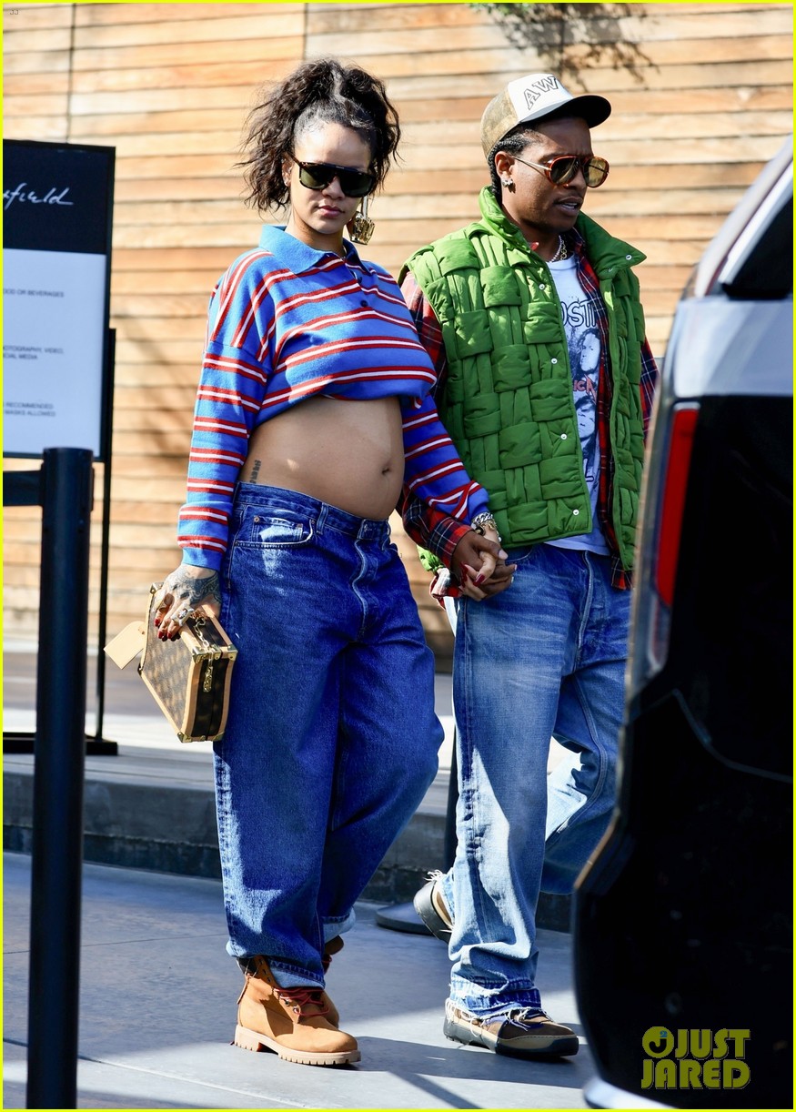 Pregnant Rihanna Bares Baby Bump in a Crop Top While Shopping with AAP