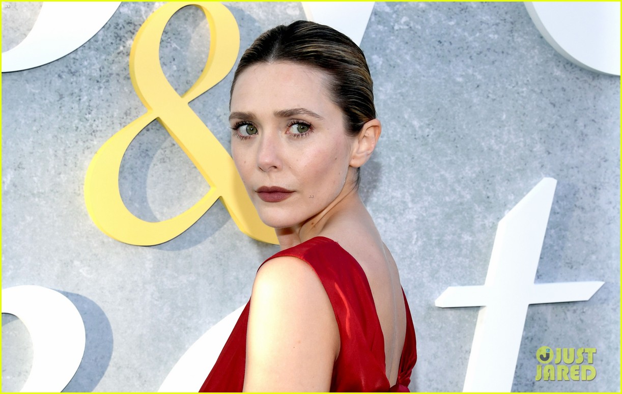 Elizabeth Olsen Goes Ravishing in Red for 'Love & Death' Premiere with