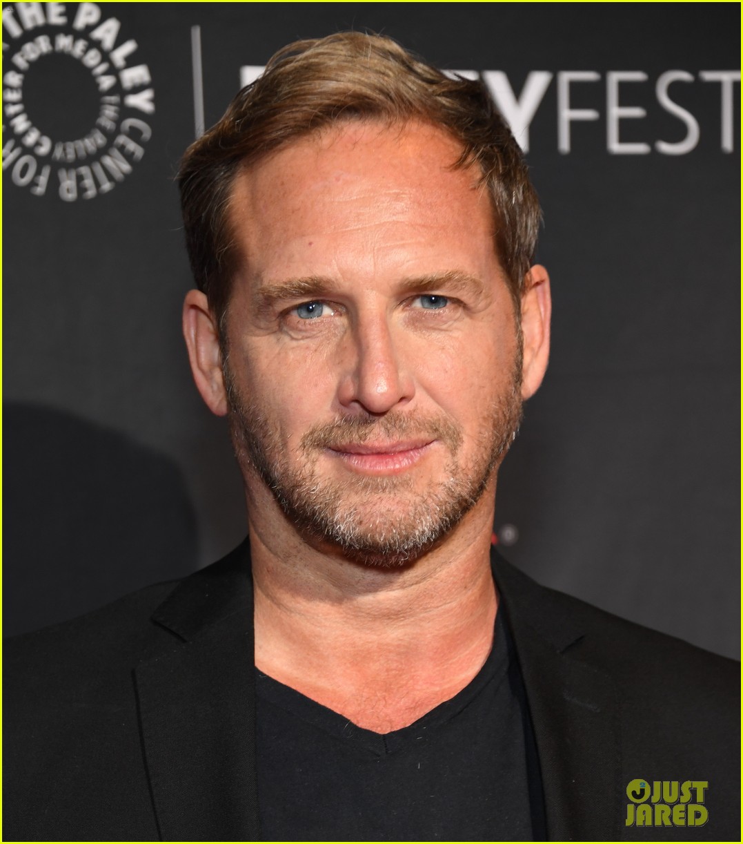 yellowstone cast skips paleyfest fans mad 064916585
