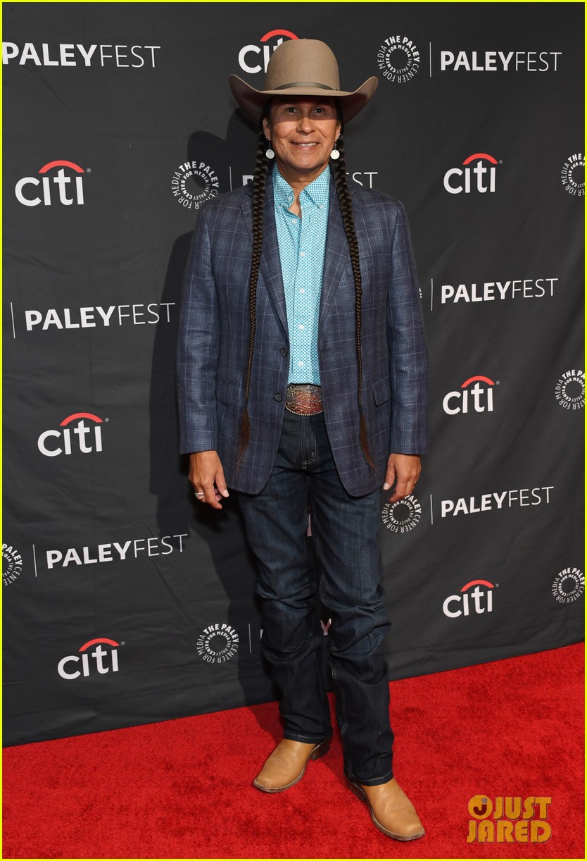yellowstone cast skips paleyfest fans mad 124916591