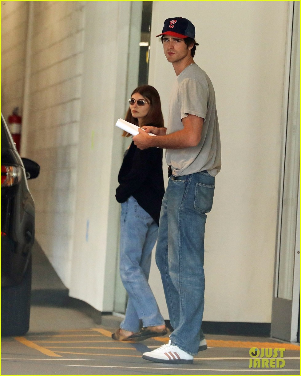 Jacob Elordi & Olivia Jade Are Still Going Strong, Flaunt PDA During L