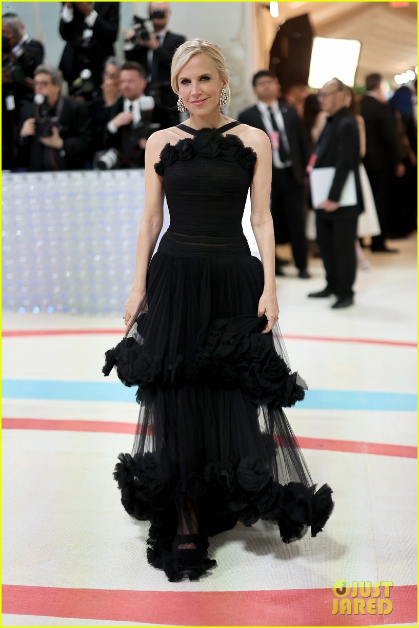 Emily Ratajkowski & Phoebe Bridgers Represent Tory Burch at Met Gala