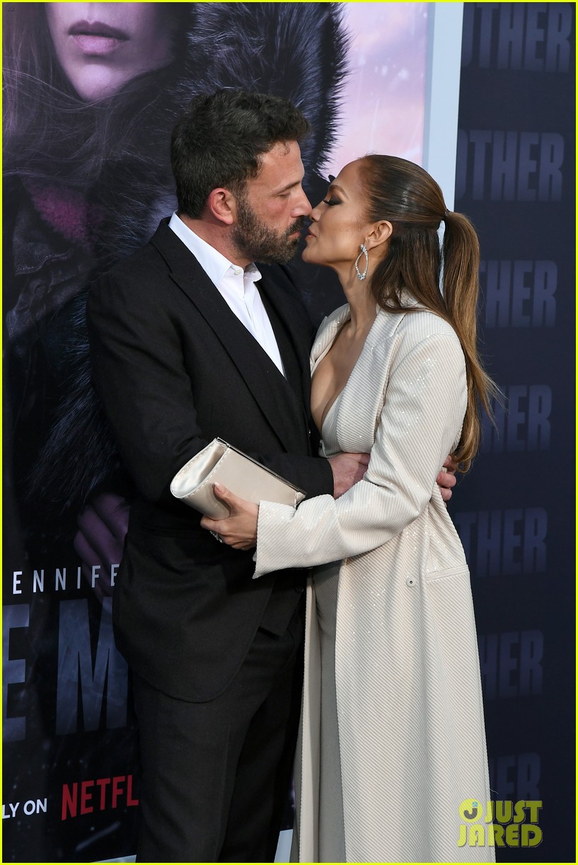 Jennifer Lopez Shares Red Carpet Kiss with Ben Affleck at 'The Mother