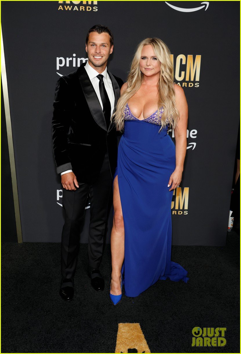 Miranda Lambert Gets Husband Brendan McLoughlin&rsquo;s Support at ACM Awards