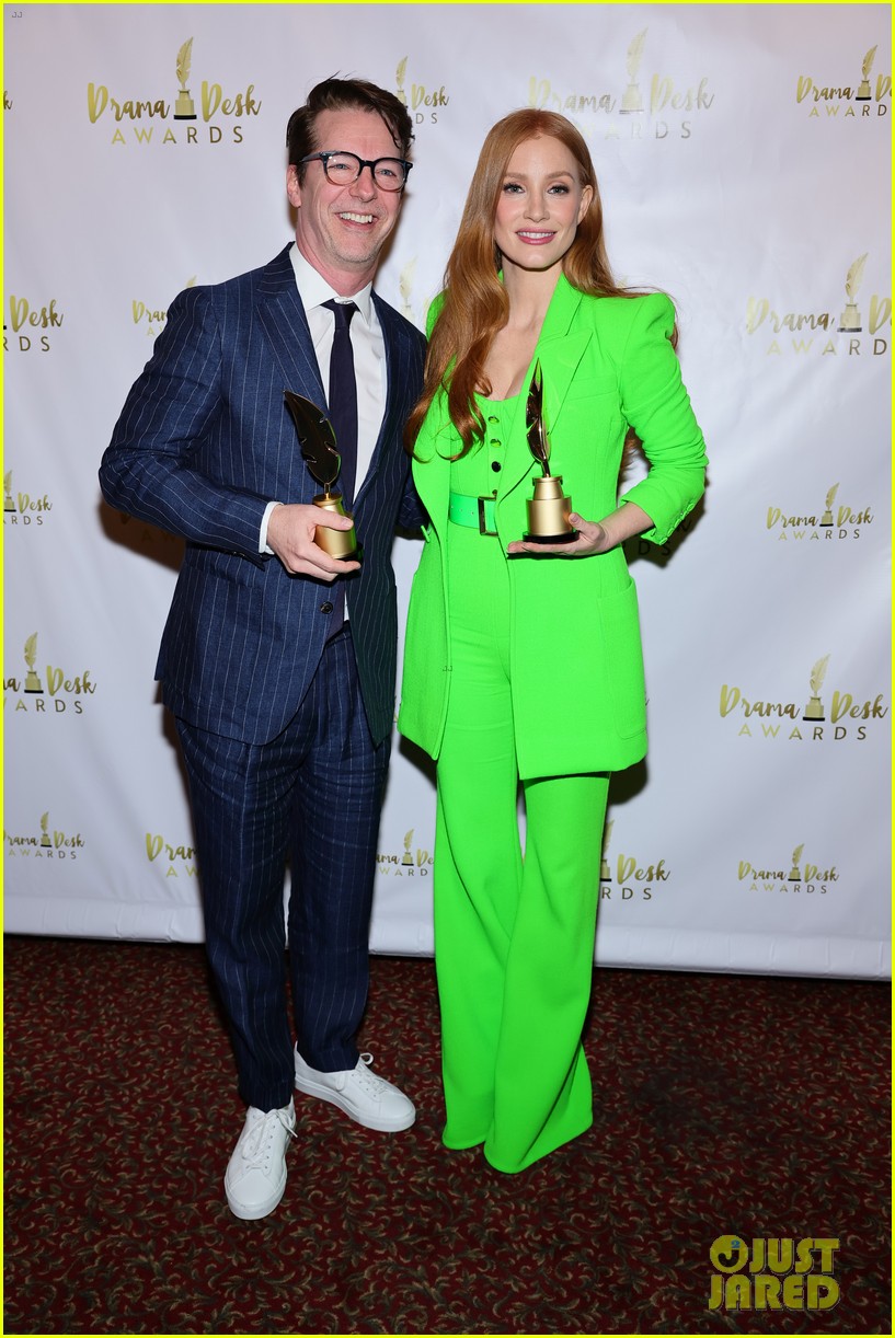 Jessica Chastain, Jodie Comer, & More Recognized for Their Wins at