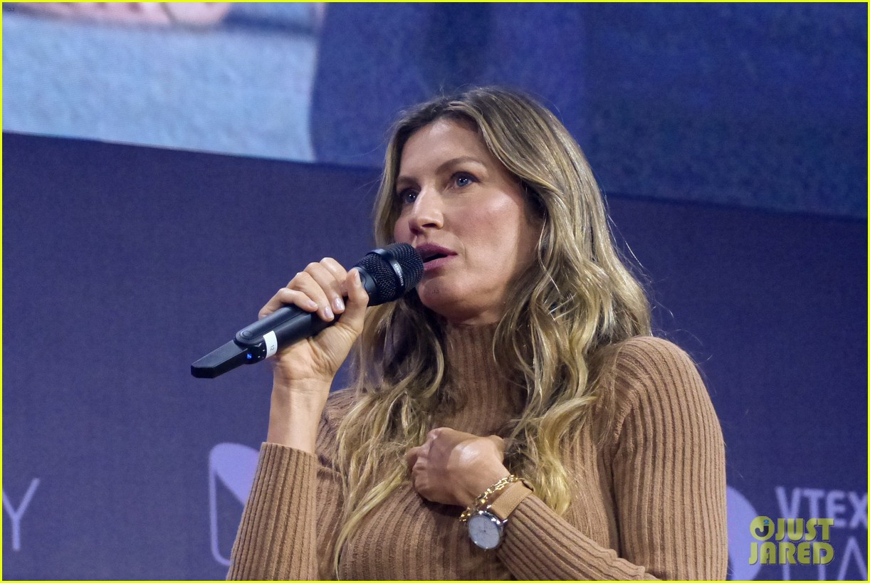 Gisele Bundchen Gets Emotional While Speaking at Event in Brazil Photo