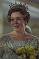 queen elizabeth crown tribute brings back claire olivia 04