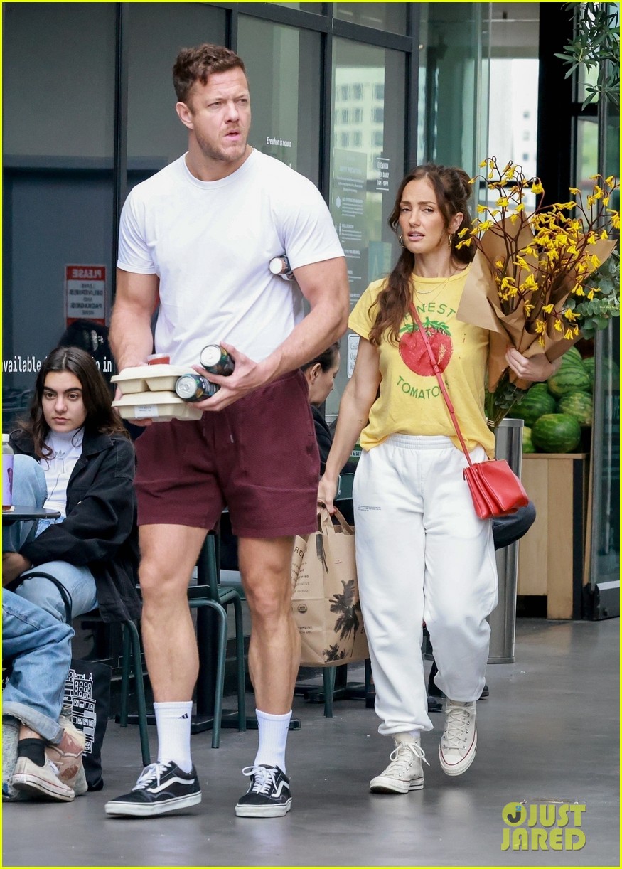 Dan Reynolds & Minka Kelly Step Out for a Casual Sunday Lunch Date