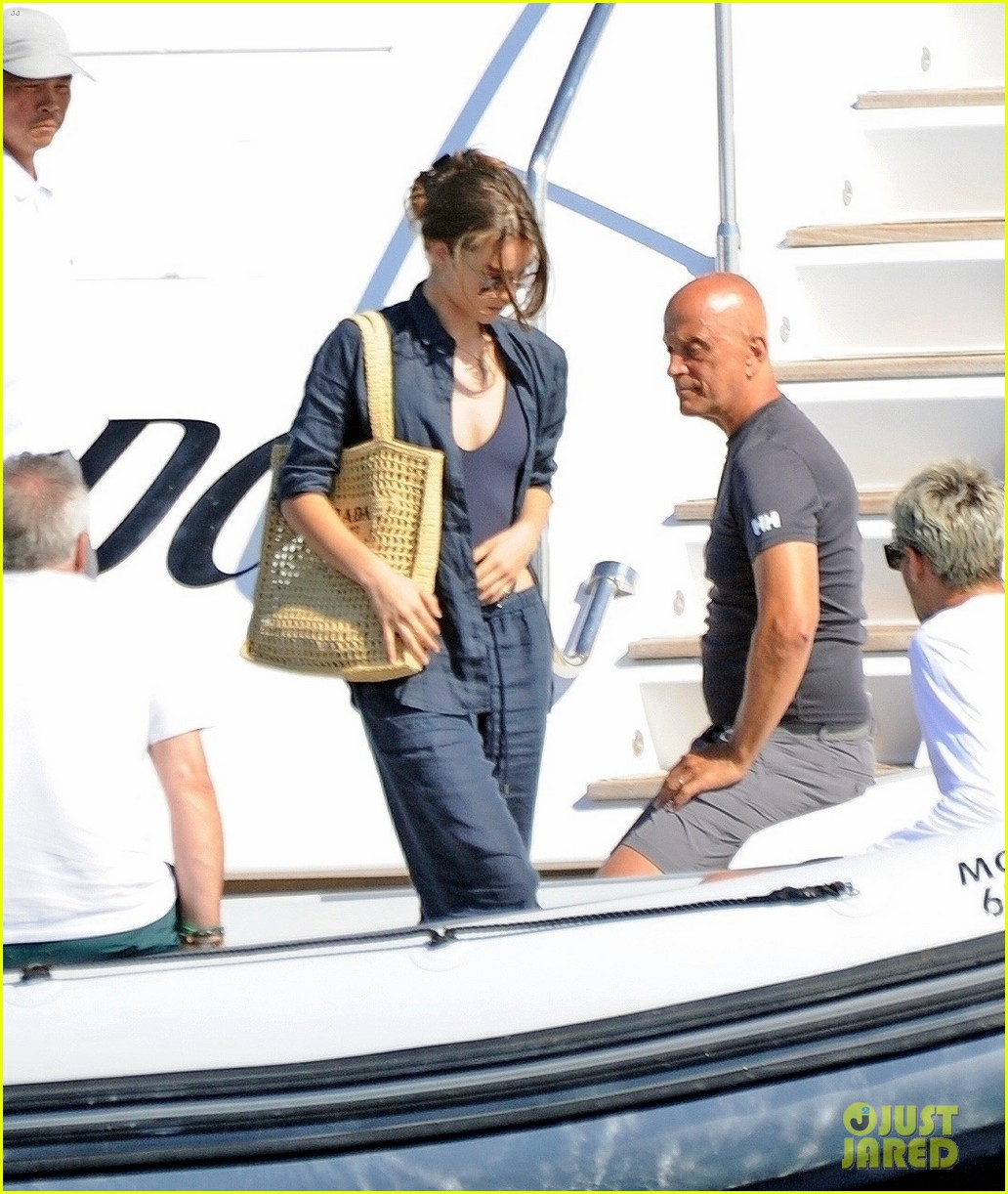 Leonardo DiCaprio Vacations with Model Meghan Roche, 22, in Ibiza ...