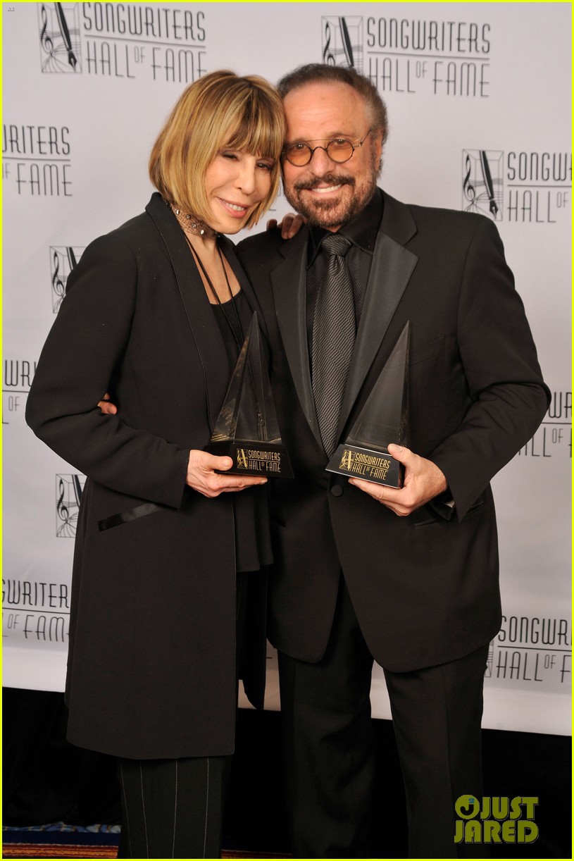 Iconic Songwriter Cynthia Weil Has Passed Away at 82: Photo 4940563
