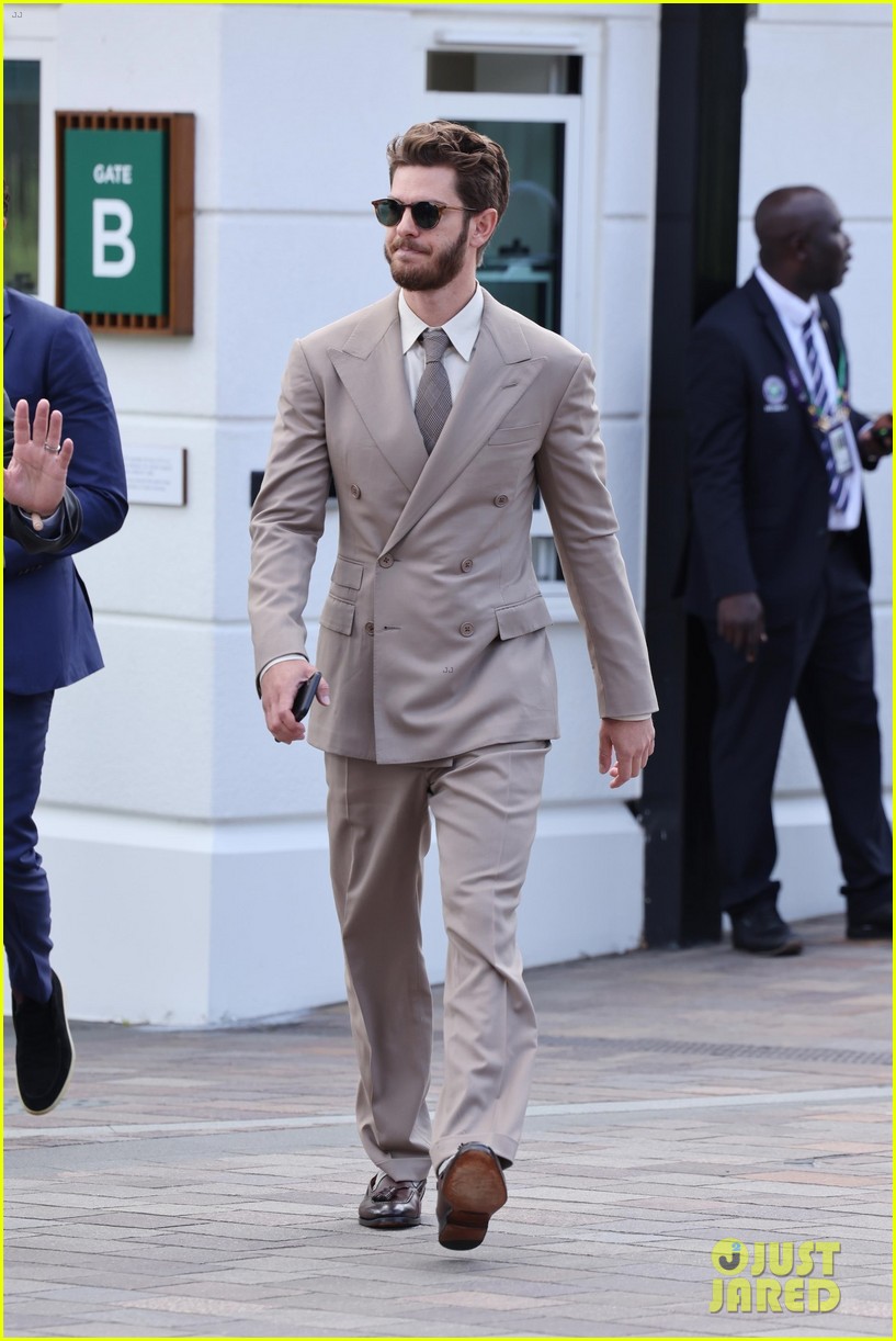 Andrew Garfield, Nick Jonas, & Priyanka Chopra Attend Wimbledon 2023