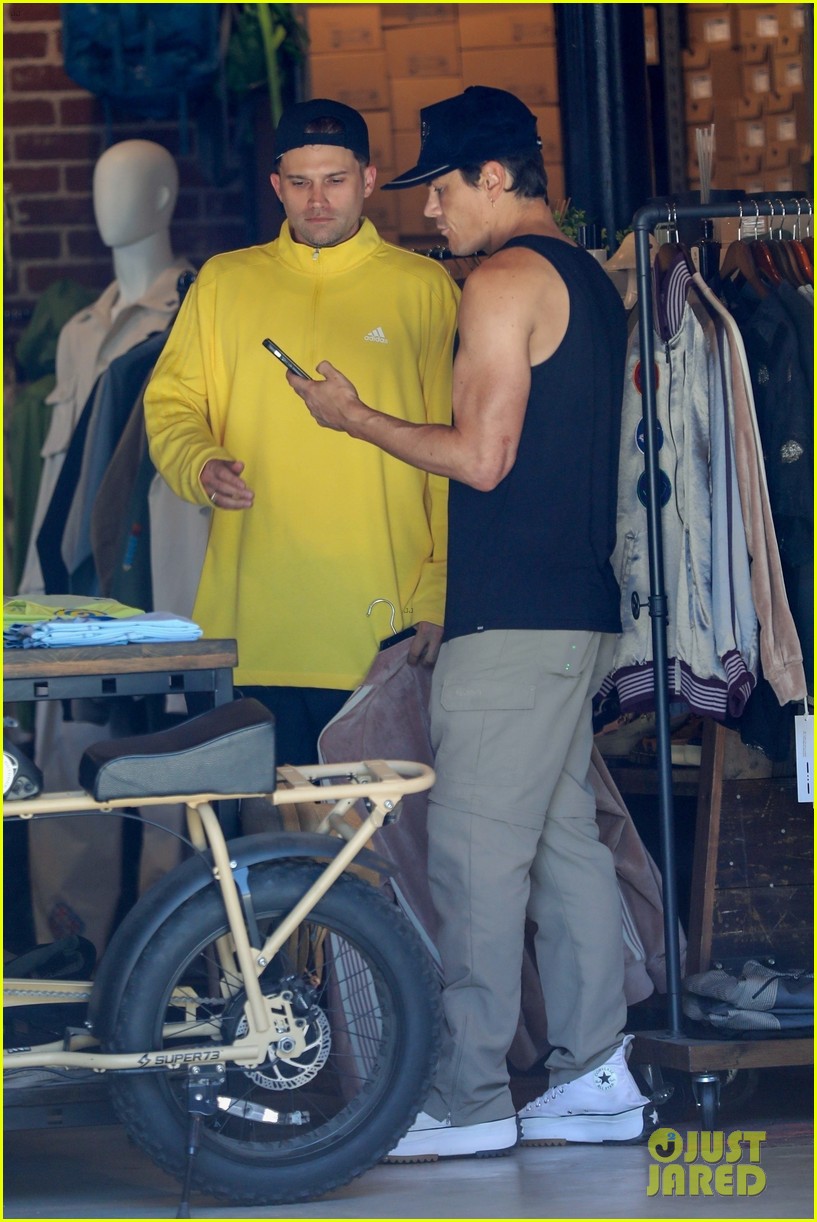 Tom Sandoval & Tom Schwartz Reunite to Film for 'Vanderpump Rules' Season 11 in L.A. Photo