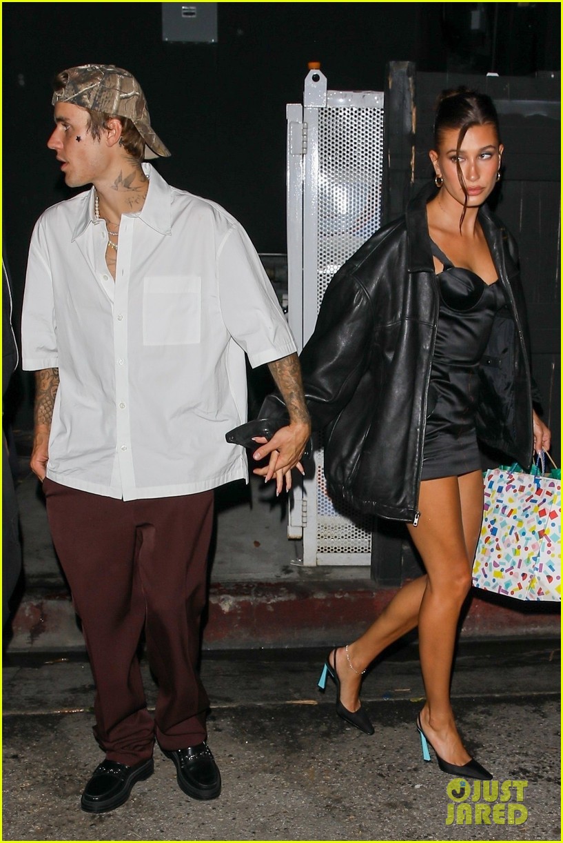 Justin Bieber Grabs Dinner With Wife Hailey Amid Rumors Surrounding