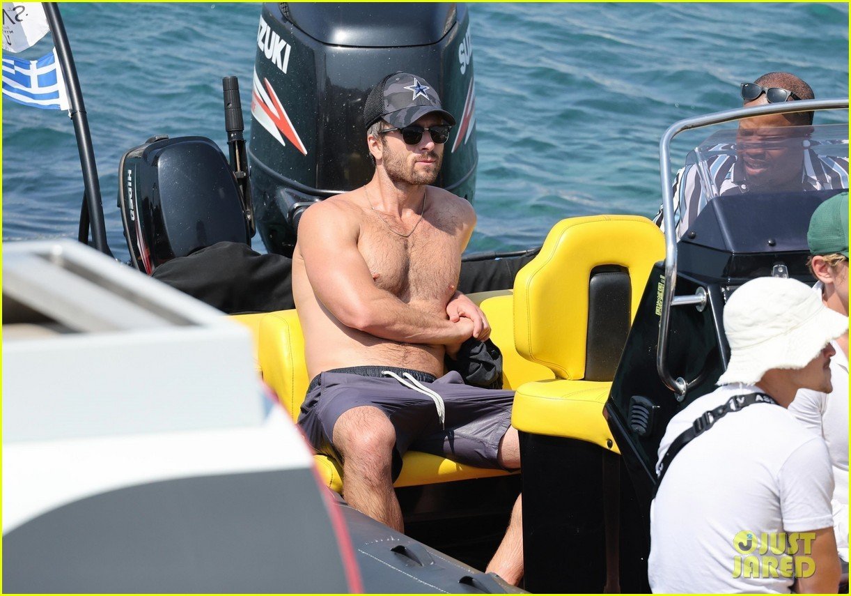 Glen Powell Goes Shirtless During Yacht Day in Mykonos: Photo 4961034