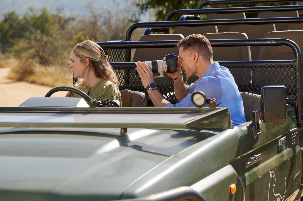 Andrew Walker & Brittany Bristow Have 'A Safari Romance' In Hallmark