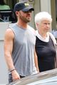 justin theroux grabs lunch with mom phyllis 02