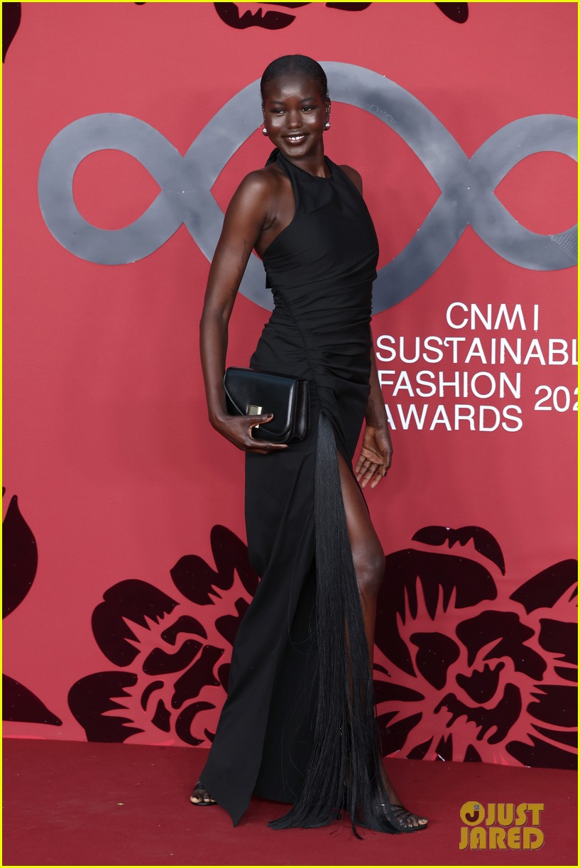 Jessica Chastain & Jeremy Strong Attend CNMI Sustainable Fashion Awards