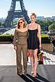 jessica chastain sides with sophie turner 01