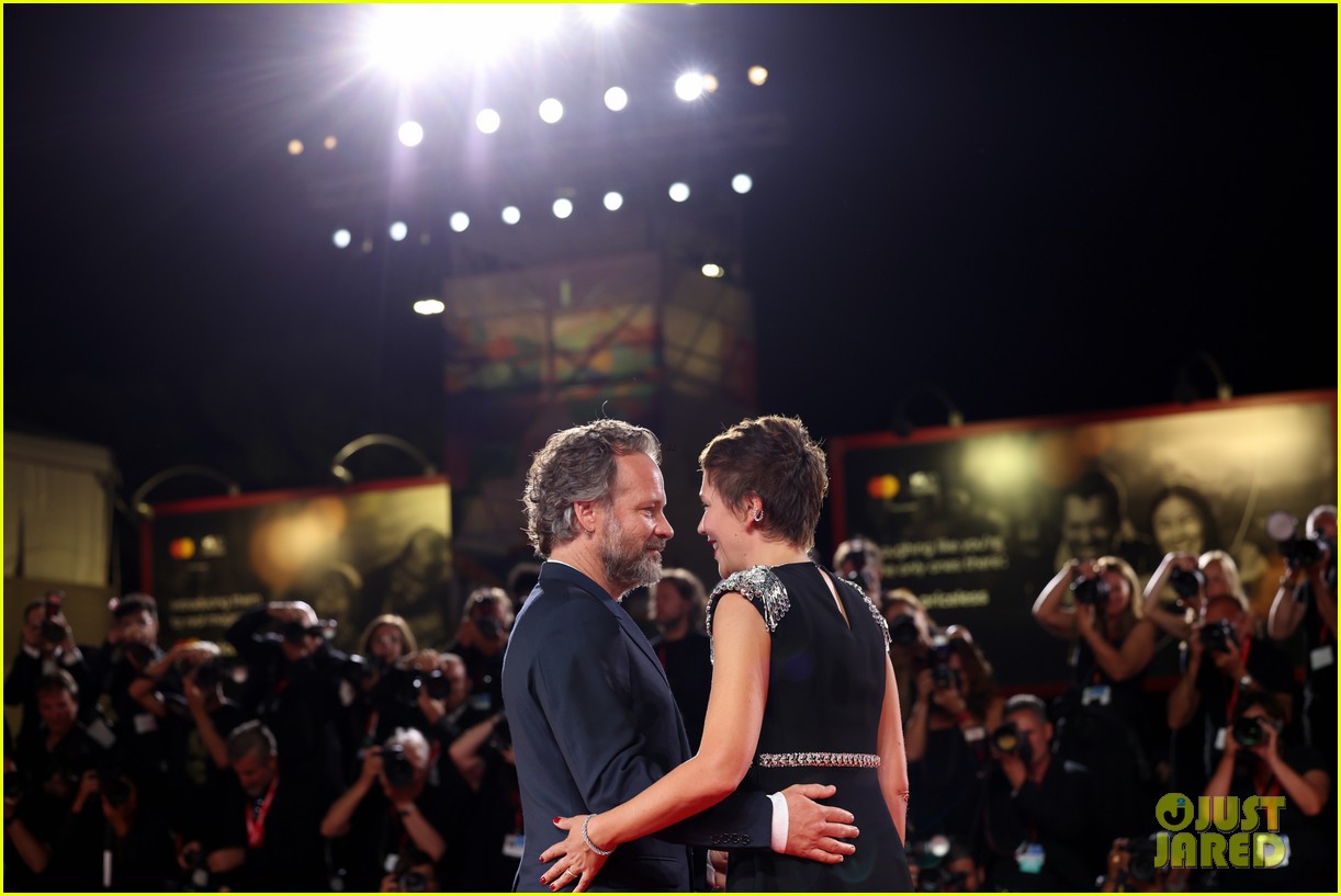 Jessica Chastain Shimmers in Gucci at 'Memory' Premiere Held During