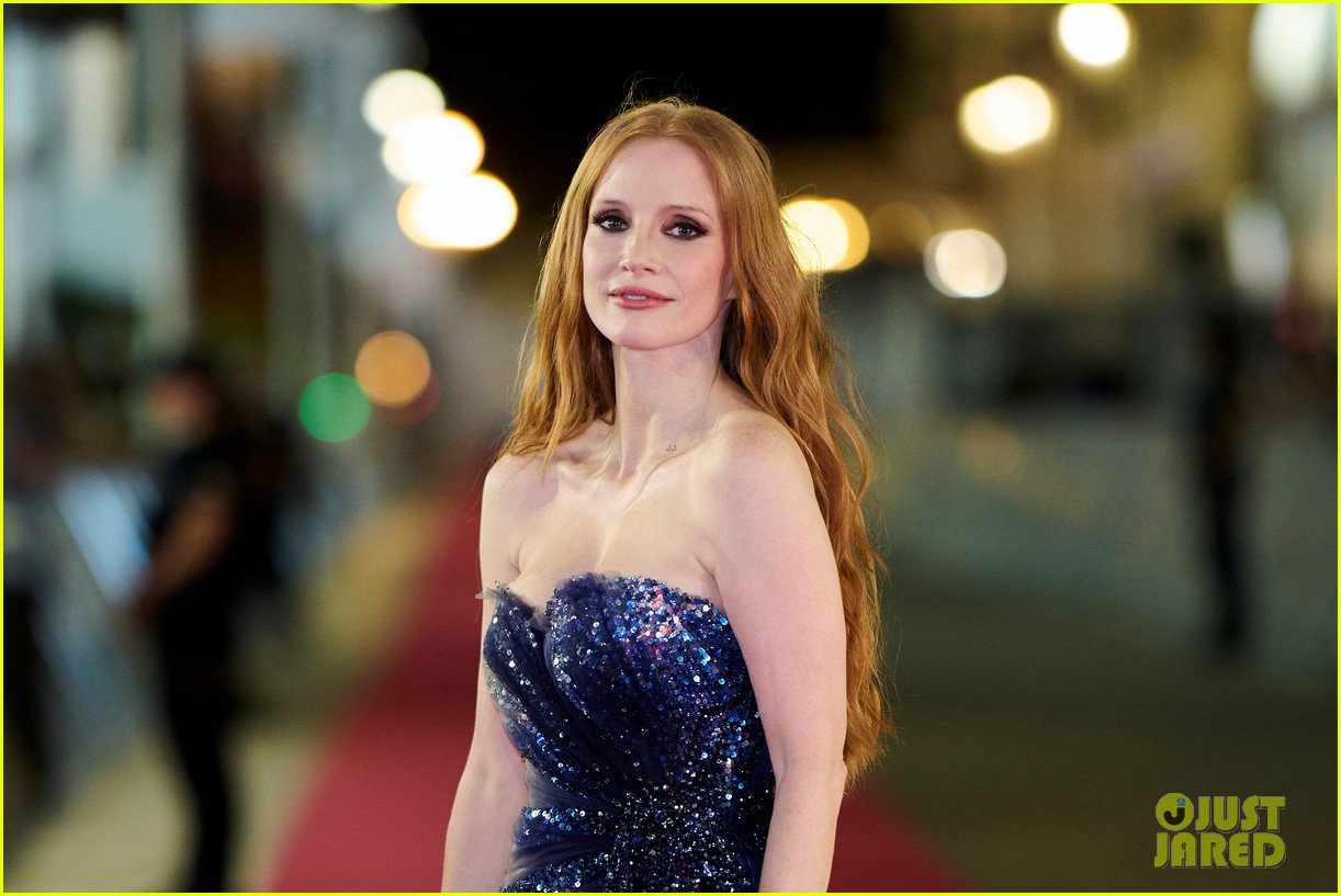 Jessica Chastain Brings the Glamour to 'Memory' Premiere at San